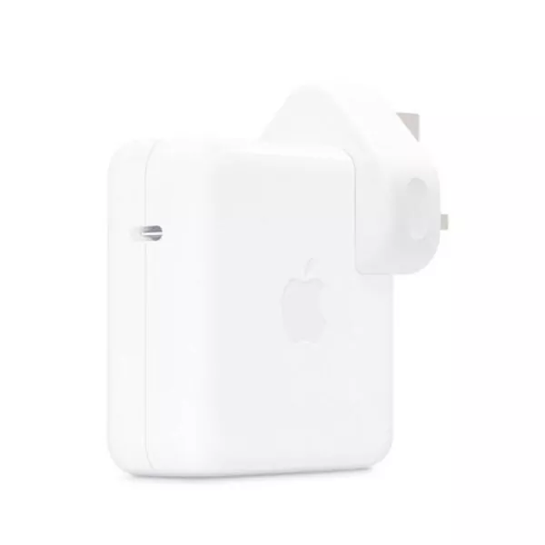 محول طاقة USB-C بقوة 96 واط من Apple