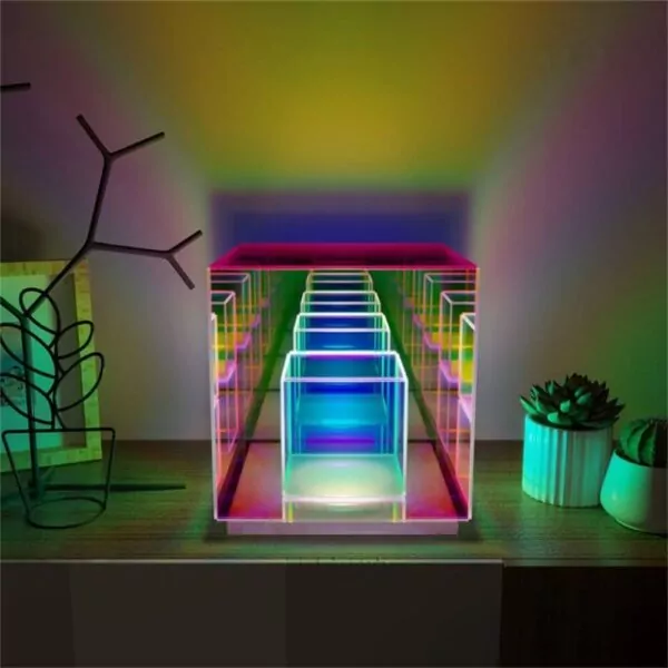 مصباح مكعب لانهائي مع صندوق RGB